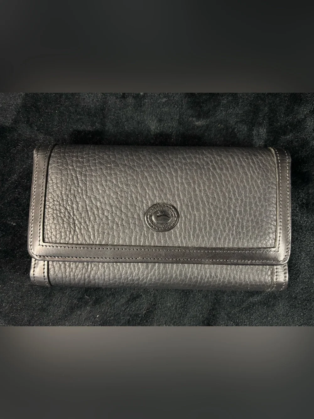 Vintage Dooney & Bourke Black All Weather Leather Wallet Gold Pen